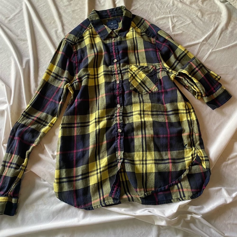 American Eagle boyfriend plaid shirt, size S
